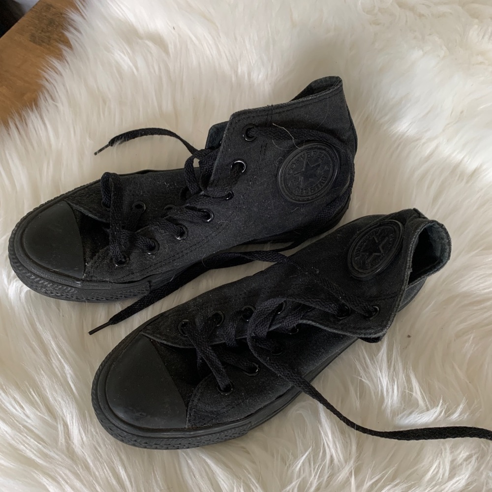 High top converse, used size 8